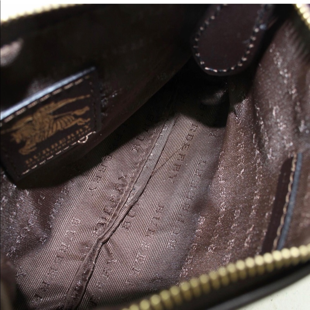 ‼️SOLD‼️❄️☃️💯Auth Burberry Cosmetic - Picture 8 of 9